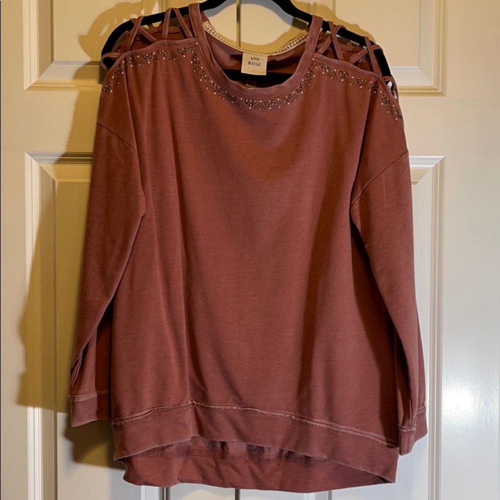 Knox Rose sweatshirt